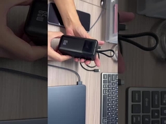 Caricabatterie portatili compatte ad alta potenza da 65 W con cavi integrati