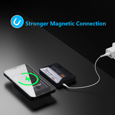 Un buon prezzo. OEM Magnetic Power Bank mini compatto magneto powerbank caricabatterie wireless in linea