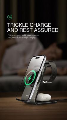 Un buon prezzo. versatile 3 in 1 Wireless Charging Dock Station per telefono / orologio in linea